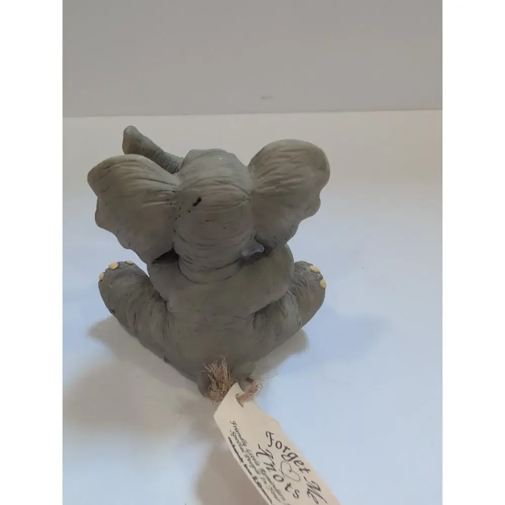 1996 Small‎ Forget Me Knots Elephant Figuring With Heart Great For Valentine's